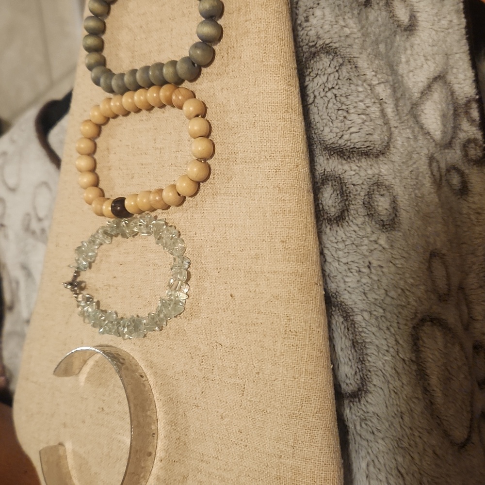 💍 ** BUY ONE GET ONE FREE ** Set of 4 bracelets